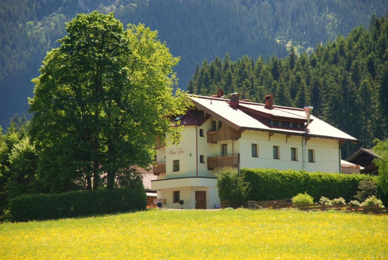 Haus Tirol Hotell Brixen im Thale Exteriör bild